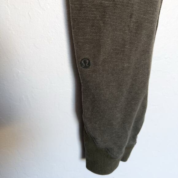Lululemon Leggings Crop Capri 4 XS Wee Strip Fatigue Leggings Mid Rise - Picture 4 of 7